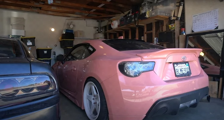 Application Time for a Car Wrap: